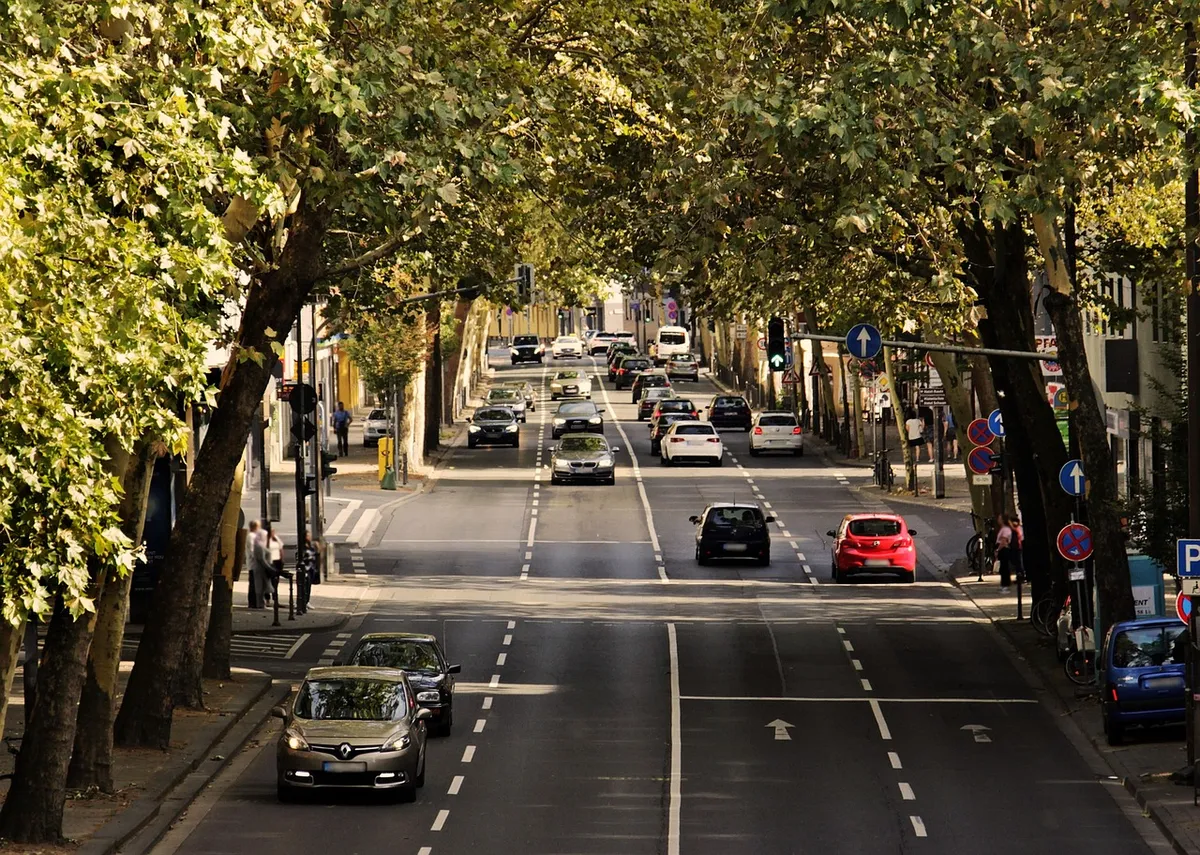 traffic, road, street, cars, vehicles, autos, avenue, urban, city, roadway, drive, lane, urban transport, traffic, traffic, traffic, traffic, traffic, street, c