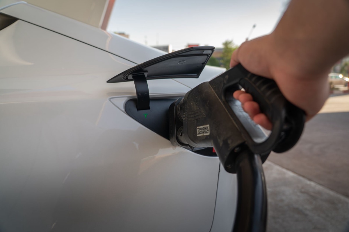 grafico di efficienza batteria veicolo elettrico