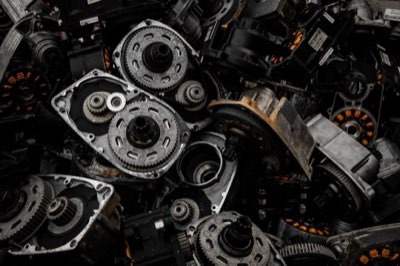 Efficienza 77%: guida ai vantaggi dei motori elettrici moderni